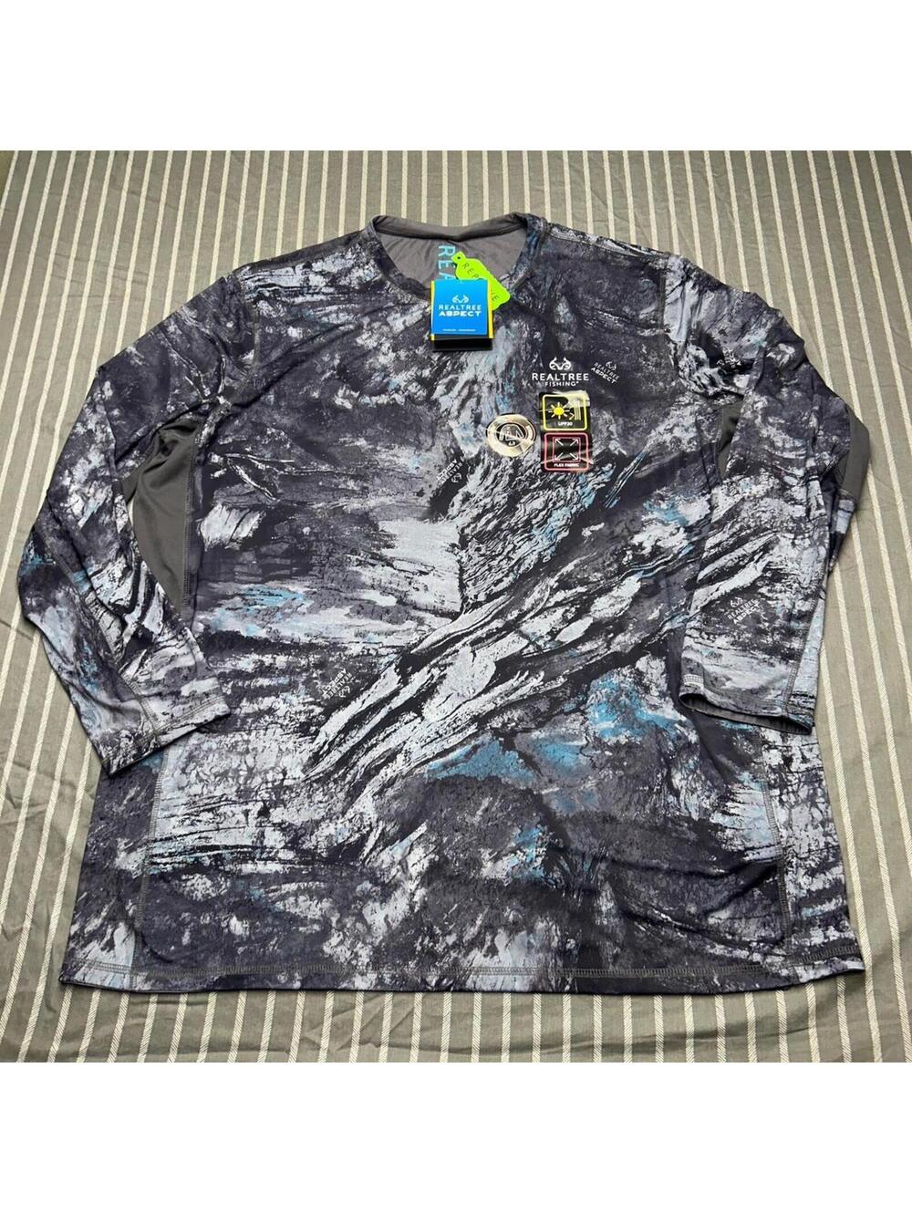 Realtree grey long sleeve shirt Size 3XL